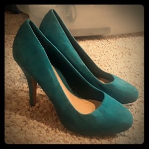 Turquoise Suede Pumps